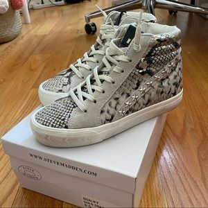 Steve Madden Snake Print Animal Print Star High-Top Sneakers
